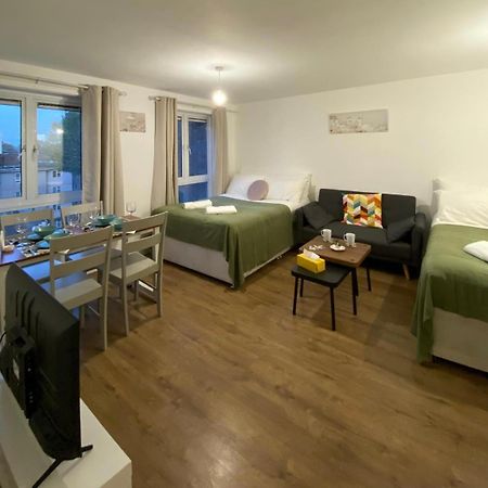 Modern Entire Apartment In Kings Cross St Pancras London Eksteriør billede